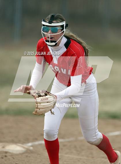Thumbnail 1 in Boise vs. Gooding (Win The Pitch Tournament) photogallery.