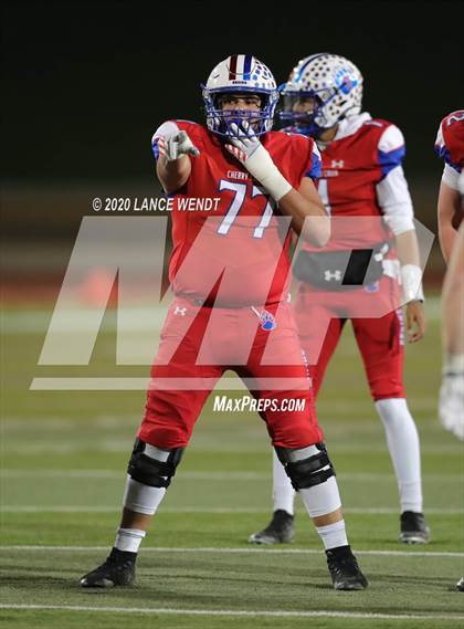 Thumbnail 2 in Valor Christian vs. Cherry Creek (CHSAA 5A State Championship) photogallery.