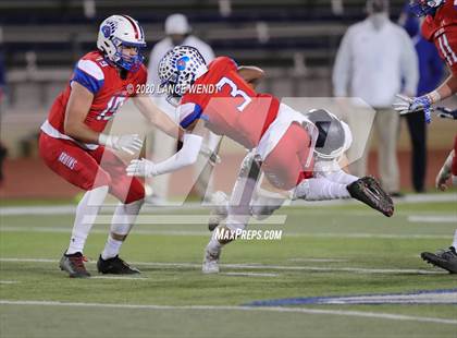 Thumbnail 3 in Valor Christian vs. Cherry Creek (CHSAA 5A State Championship) photogallery.