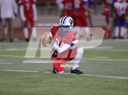 Thumbnail 2 in Valor Christian vs. Cherry Creek (CHSAA 5A State Championship) photogallery.