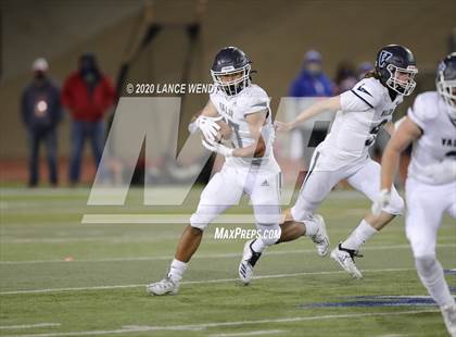 Thumbnail 3 in Valor Christian vs. Cherry Creek (CHSAA 5A State Championship) photogallery.