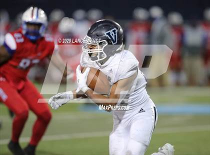 Thumbnail 1 in Valor Christian vs. Cherry Creek (CHSAA 5A State Championship) photogallery.
