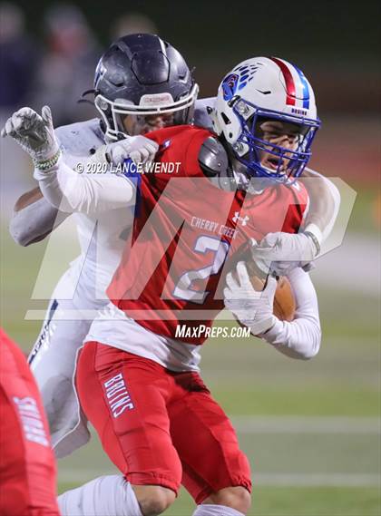 Thumbnail 2 in Valor Christian vs. Cherry Creek (CHSAA 5A State Championship) photogallery.