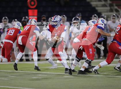 Thumbnail 2 in Valor Christian vs. Cherry Creek (CHSAA 5A State Championship) photogallery.