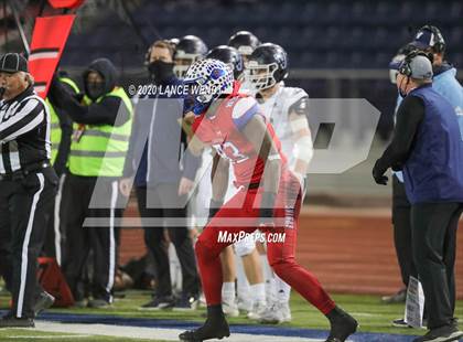Thumbnail 1 in Valor Christian vs. Cherry Creek (CHSAA 5A State Championship) photogallery.