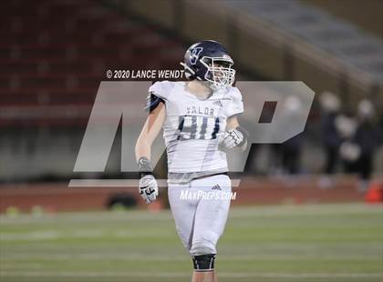 Thumbnail 2 in Valor Christian vs. Cherry Creek (CHSAA 5A State Championship) photogallery.