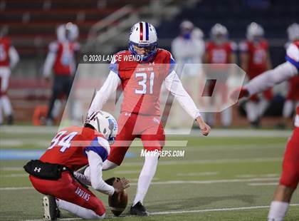Thumbnail 1 in Valor Christian vs. Cherry Creek (CHSAA 5A State Championship) photogallery.