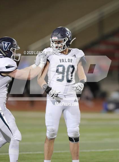 Thumbnail 1 in Valor Christian vs. Cherry Creek (CHSAA 5A State Championship) photogallery.