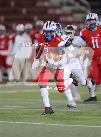 Thumbnail 2 in Valor Christian vs. Cherry Creek (CHSAA 5A State Championship) photogallery.