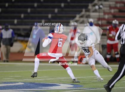 Thumbnail 3 in Valor Christian vs. Cherry Creek (CHSAA 5A State Championship) photogallery.