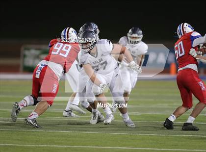 Thumbnail 3 in Valor Christian vs. Cherry Creek (CHSAA 5A State Championship) photogallery.