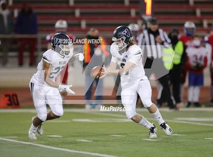 Thumbnail 2 in Valor Christian vs. Cherry Creek (CHSAA 5A State Championship) photogallery.