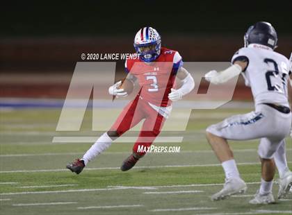 Thumbnail 3 in Valor Christian vs. Cherry Creek (CHSAA 5A State Championship) photogallery.