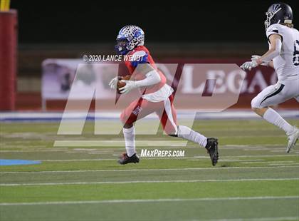Thumbnail 2 in Valor Christian vs. Cherry Creek (CHSAA 5A State Championship) photogallery.
