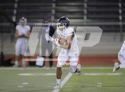 Thumbnail 1 in Valor Christian vs. Cherry Creek (CHSAA 5A State Championship) photogallery.