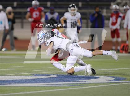 Thumbnail 1 in Valor Christian vs. Cherry Creek (CHSAA 5A State Championship) photogallery.