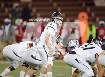 Thumbnail 1 in Valor Christian vs. Cherry Creek (CHSAA 5A State Championship) photogallery.