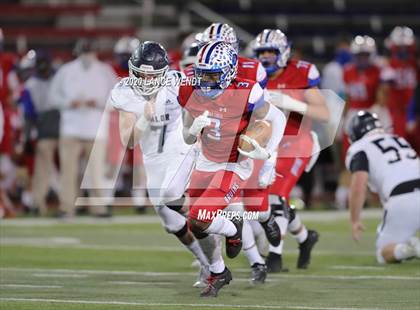 Thumbnail 1 in Valor Christian vs. Cherry Creek (CHSAA 5A State Championship) photogallery.