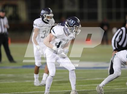 Thumbnail 2 in Valor Christian vs. Cherry Creek (CHSAA 5A State Championship) photogallery.