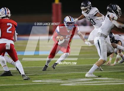 Thumbnail 2 in Valor Christian vs. Cherry Creek (CHSAA 5A State Championship) photogallery.