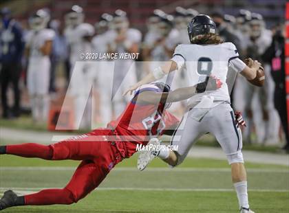 Thumbnail 2 in Valor Christian vs. Cherry Creek (CHSAA 5A State Championship) photogallery.