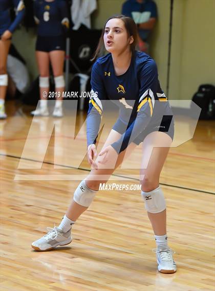 Thumbnail 2 in Horizon vs. North Raleigh Christian Academy (Nike Tournament of Champions) photogallery.