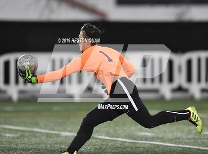 Thumbnail 3 in Sierra Vista vs.St. Margaret's (CIF-SS D5 Final) photogallery.