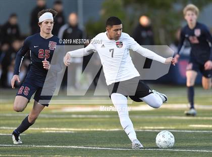 Thumbnail 3 in Sierra Vista vs.St. Margaret's (CIF-SS D5 Final) photogallery.