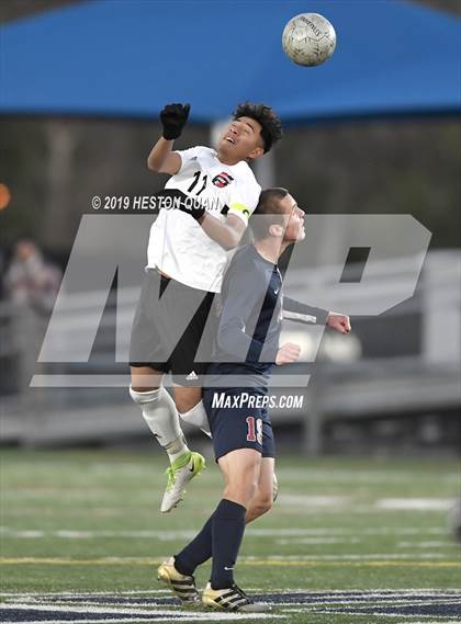 Thumbnail 3 in Sierra Vista vs.St. Margaret's (CIF-SS D5 Final) photogallery.