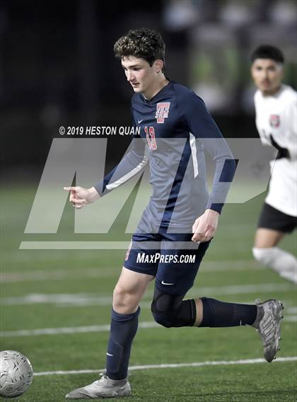 Thumbnail 2 in Sierra Vista vs.St. Margaret's (CIF-SS D5 Final) photogallery.