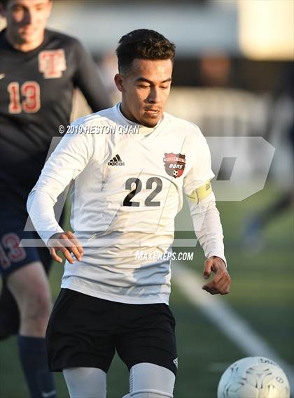 Thumbnail 3 in Sierra Vista vs.St. Margaret's (CIF-SS D5 Final) photogallery.