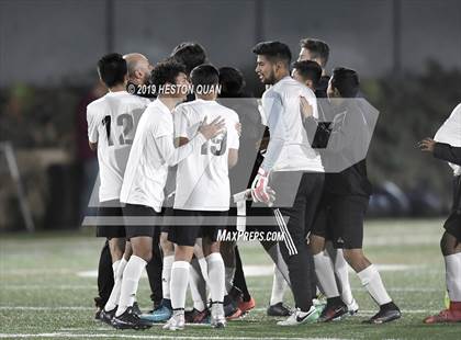 Thumbnail 3 in Sierra Vista vs.St. Margaret's (CIF-SS D5 Final) photogallery.