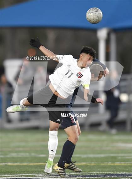 Thumbnail 2 in Sierra Vista vs.St. Margaret's (CIF-SS D5 Final) photogallery.