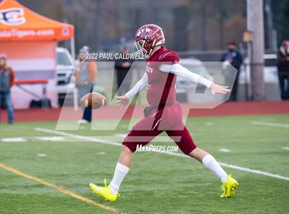 Thumbnail 1 in Ephrata @ WF West (WIAA 2A 1st Round) photogallery.