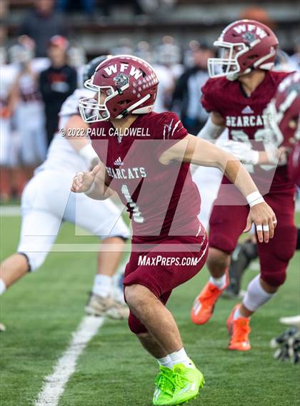 Thumbnail 1 in Ephrata @ WF West (WIAA 2A 1st Round) photogallery.
