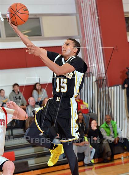 Thumbnail 3 in Moorestown vs. Cinnaminson photogallery.