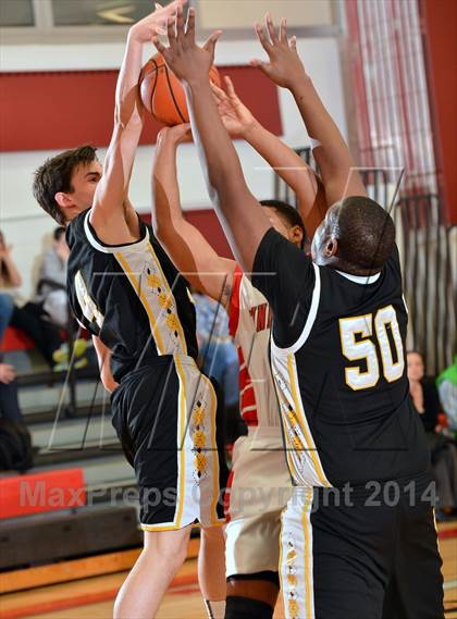 Thumbnail 2 in Moorestown vs. Cinnaminson photogallery.