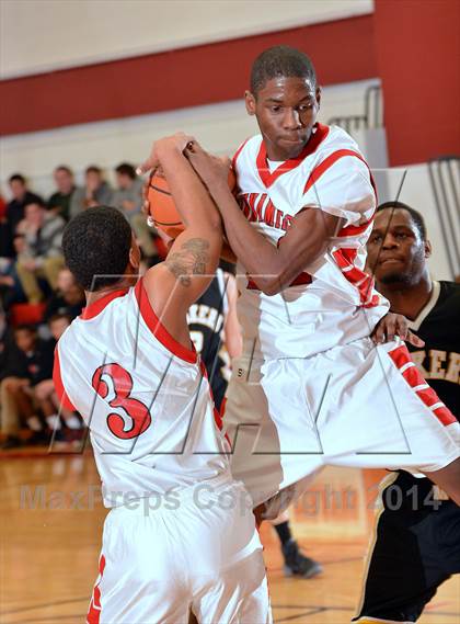 Thumbnail 1 in Moorestown vs. Cinnaminson photogallery.