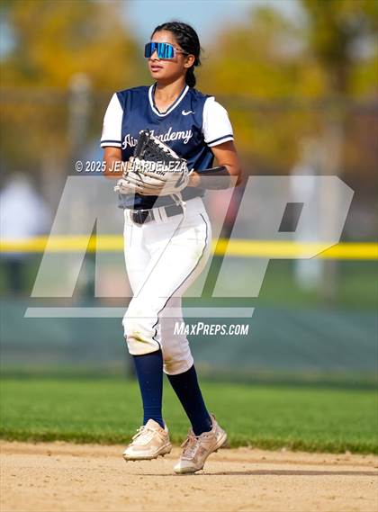 Thumbnail 1 in Elizabeth vs. Air Academy (CHSAA 4A First Round) photogallery.