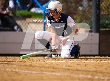 Thumbnail 3 in Elizabeth vs. Air Academy (CHSAA 4A First Round) photogallery.