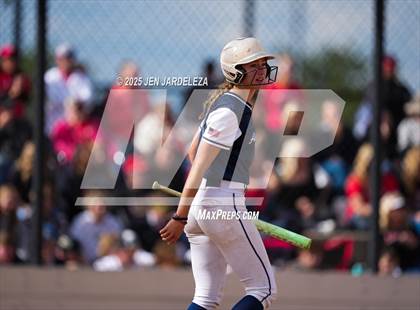 Thumbnail 3 in Elizabeth vs. Air Academy (CHSAA 4A First Round) photogallery.