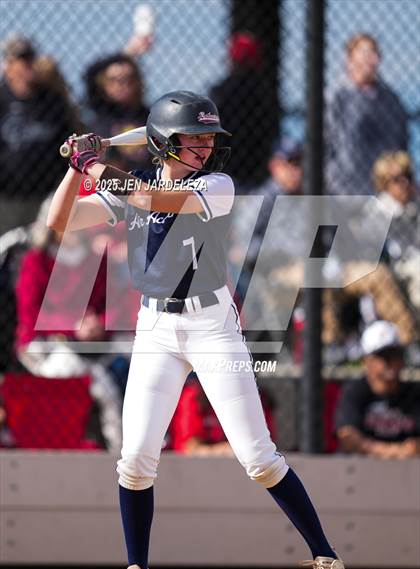 Thumbnail 1 in Elizabeth vs. Air Academy (CHSAA 4A First Round) photogallery.