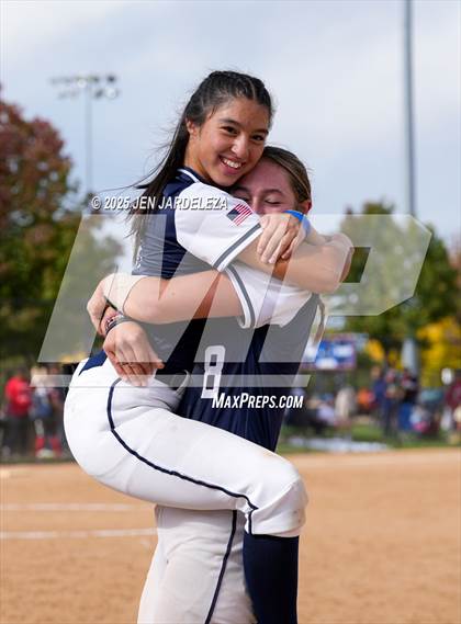 Thumbnail 2 in Elizabeth vs. Air Academy (CHSAA 4A First Round) photogallery.