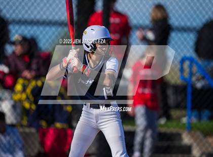 Thumbnail 2 in Elizabeth vs. Air Academy (CHSAA 4A First Round) photogallery.