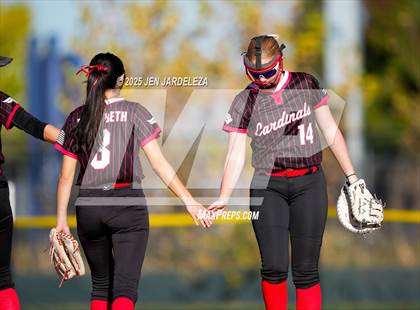 Thumbnail 3 in Elizabeth vs. Air Academy (CHSAA 4A First Round) photogallery.