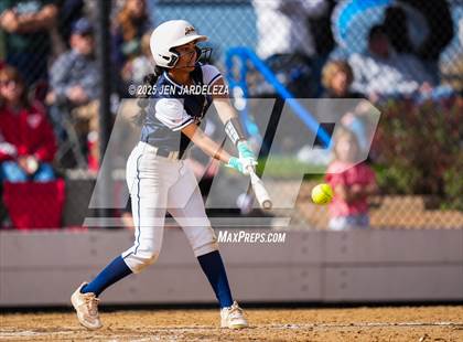 Thumbnail 3 in Elizabeth vs. Air Academy (CHSAA 4A First Round) photogallery.