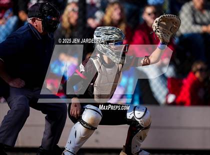 Thumbnail 2 in Elizabeth vs. Air Academy (CHSAA 4A First Round) photogallery.