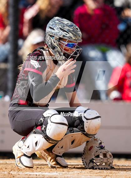 Thumbnail 2 in Elizabeth vs. Air Academy (CHSAA 4A First Round) photogallery.