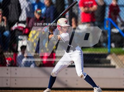 Thumbnail 1 in Elizabeth vs. Air Academy (CHSAA 4A First Round) photogallery.