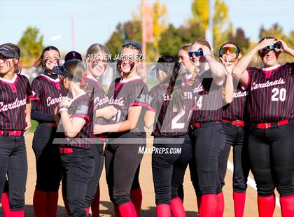 Thumbnail 1 in Elizabeth vs. Air Academy (CHSAA 4A First Round) photogallery.